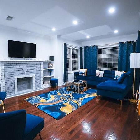 The Blue Golden Luxury Modern 3- Bedroom Apartment In Chicago Exteriér fotografie